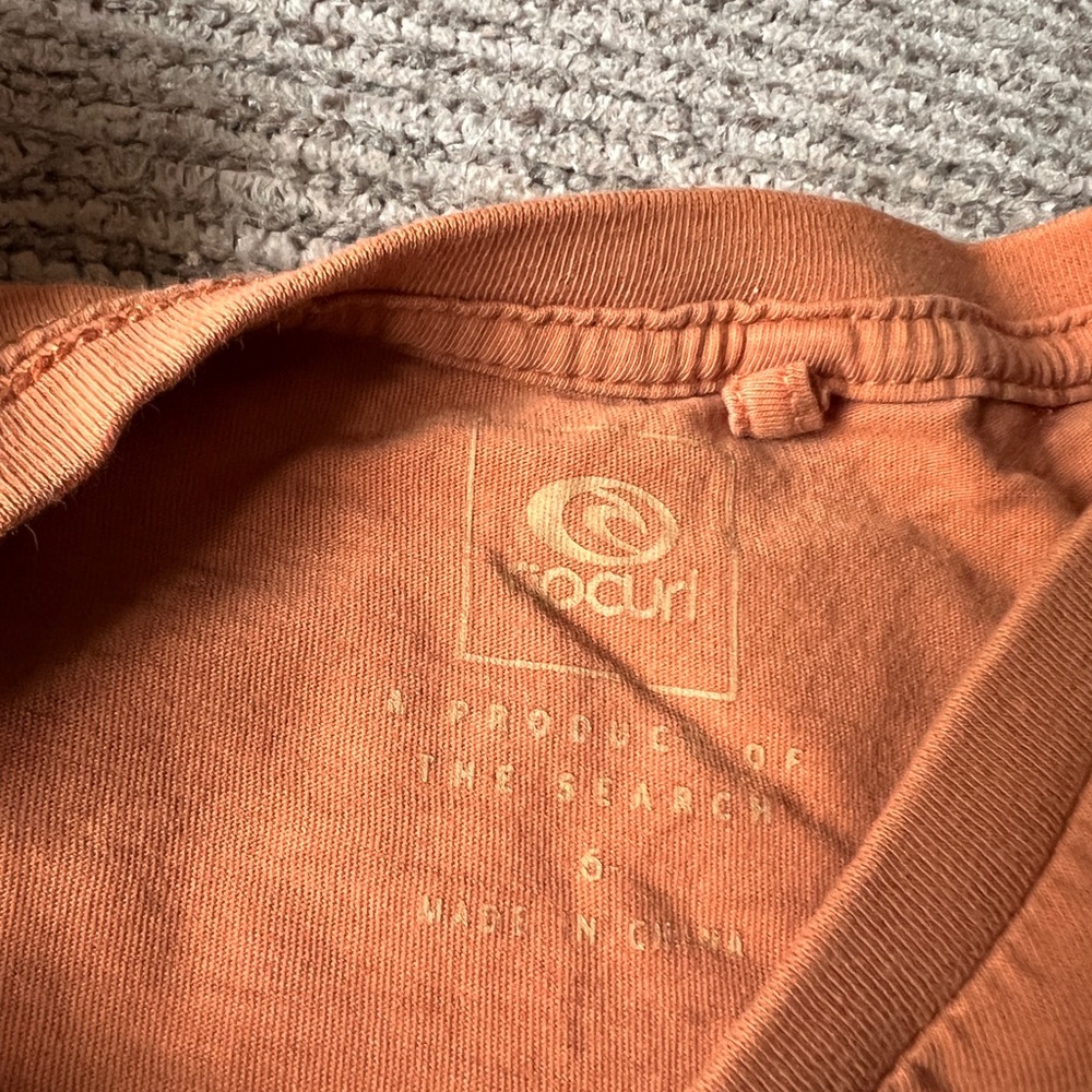 Beachy Orange Ripcurl Top - Picture 4 of 4